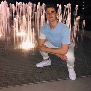 Meet your Posher, Peter